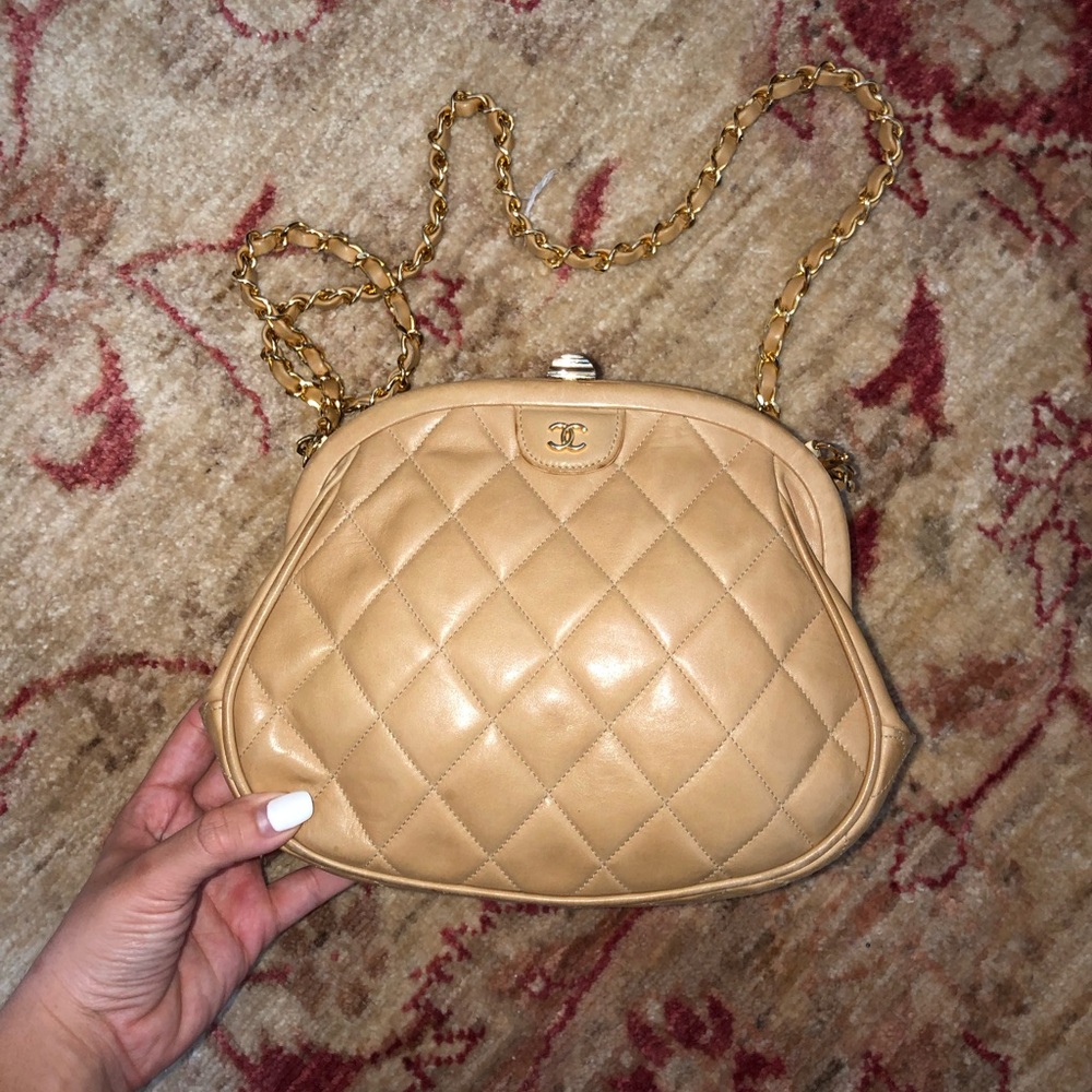 tan Chanel purse